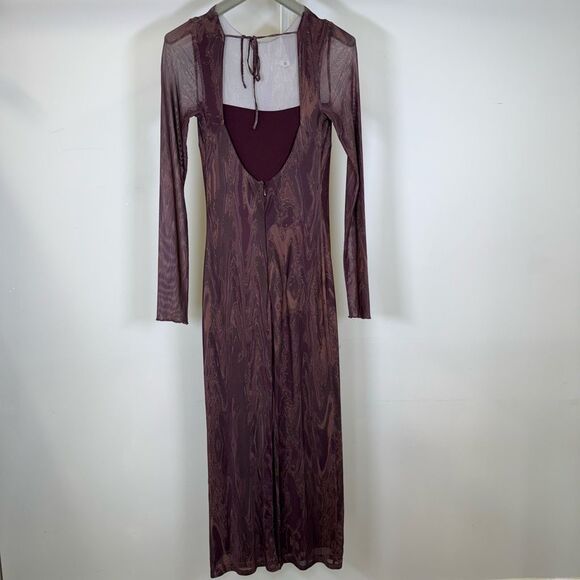 Louna Mesh Overlay Dress - Picture 11 of 11